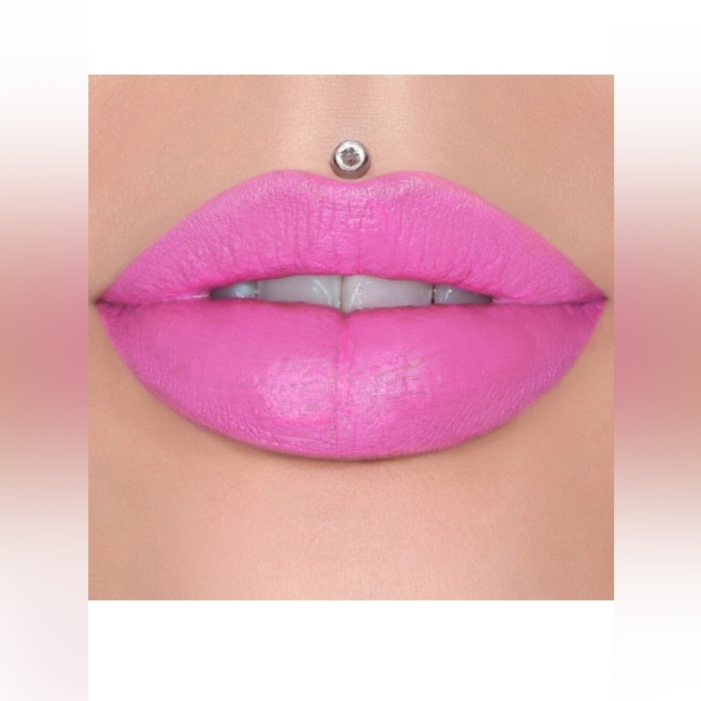PINK MESSIAH VT Jeffree Star Velvet Trap Lipstick